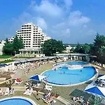 Valamar Diamant *