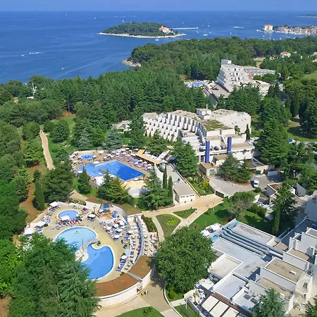 Valamar Diamant *